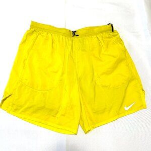 Men's Nike Bright Yellow 2-in-1 Running Shorts Large Pockets Lined
